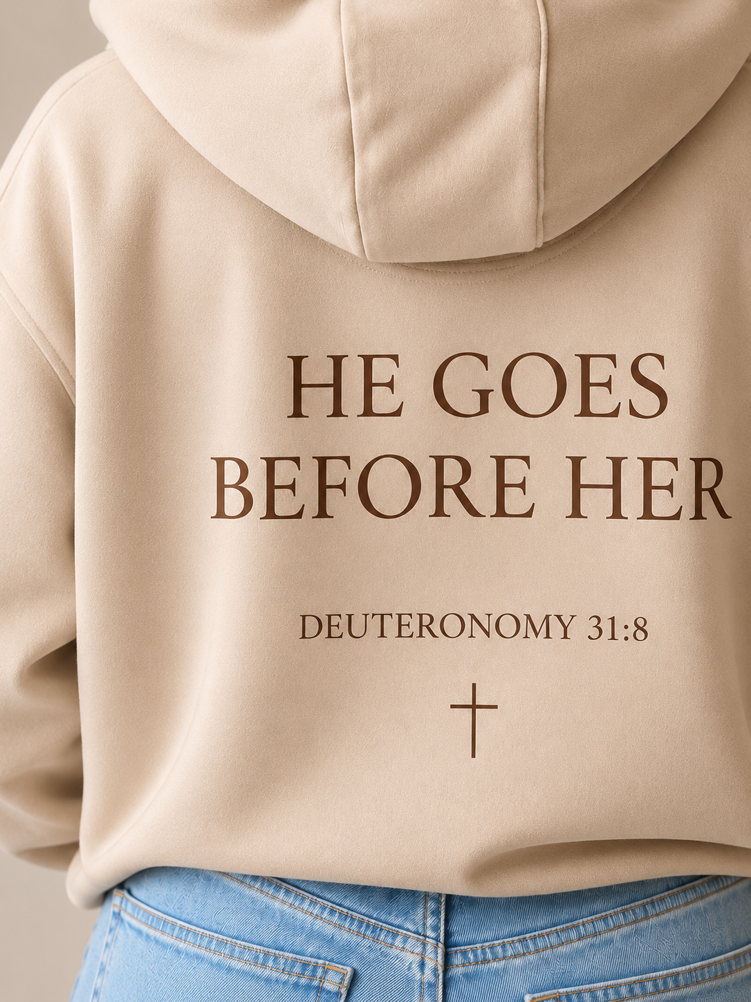 He Goes Before Her – Oversized Hoodie
